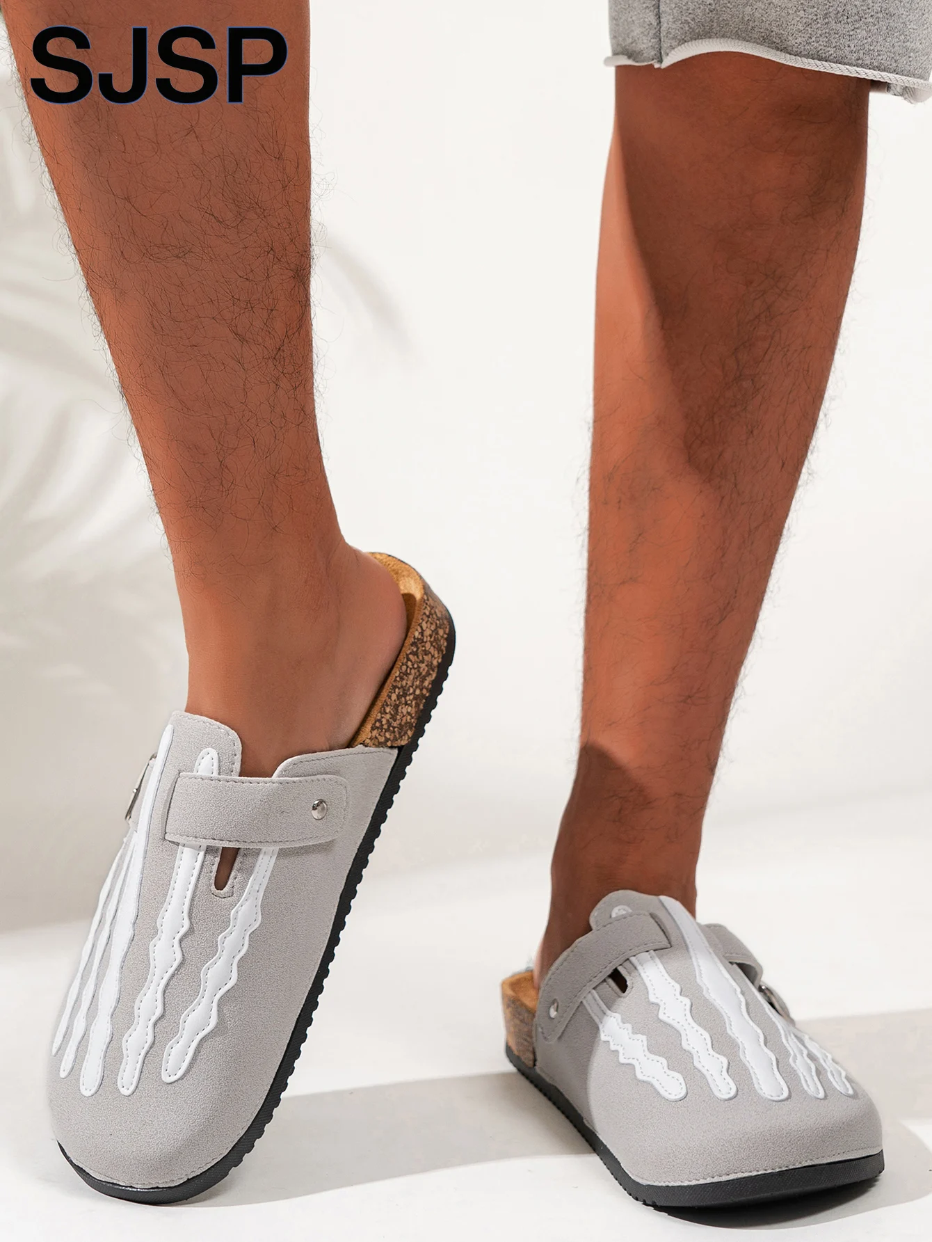 Neue Herren-Halbsandalen mit Skelett-Motiv, trendiger Halloween-Design, zum einfachen Anziehen, mit niedrigem Schaft und Riemenverschluss, geeignet für den Innen- und Außenbereich, für Frühling, Sommer und Herbst, einzigartiges Street-Style-Design, schlichte Sandalen, perfekt für Spaziergänge und entspannte Urlaubsreisen. – Detail 6