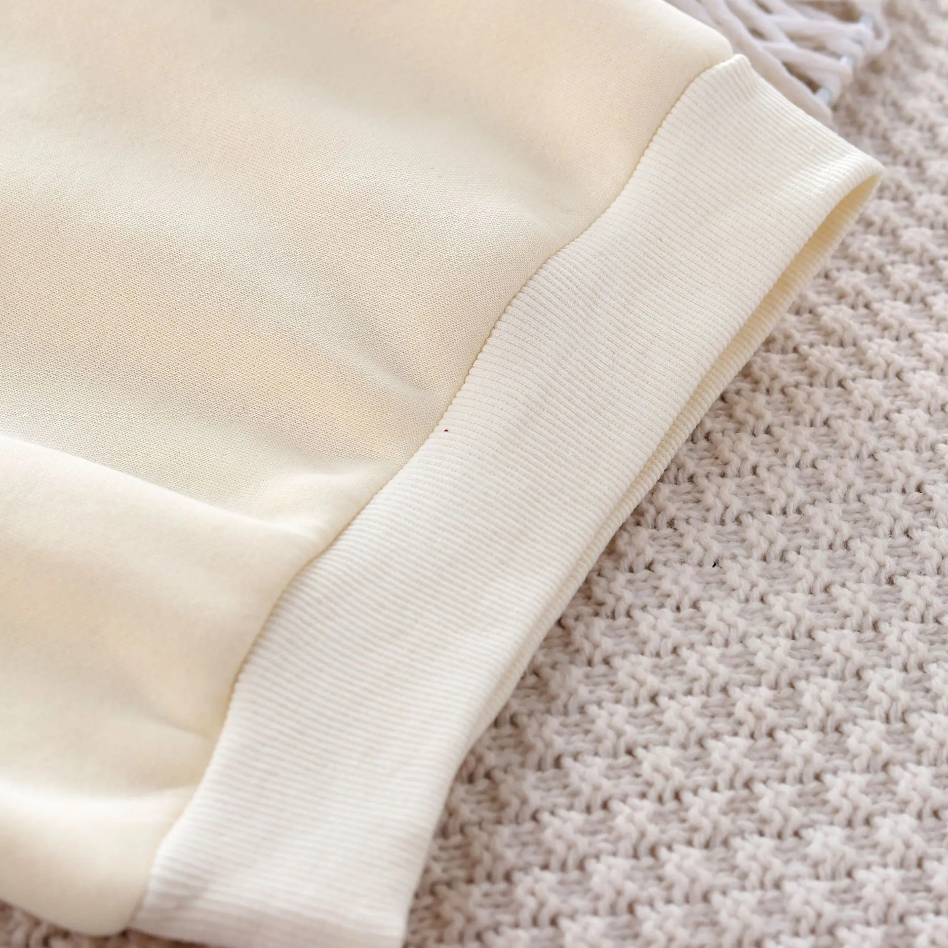 Neues Herbst- & Winter-Kinder-Fleece-Sweatshirt Zweiteiler-Set – Detail 6
