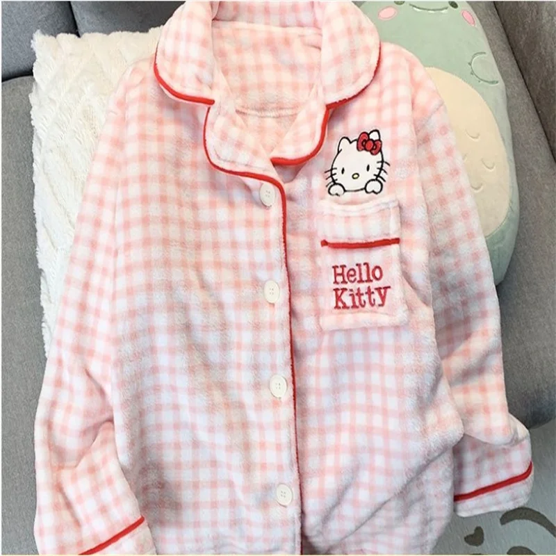 Conjunto de pijama de Hello Kitty para mujer, pijamas bonitos de franela con dibujos animados, pijamas cálidos de felpa, ropa cómoda y esponjosa para el hogar, conjunto de dos piezas