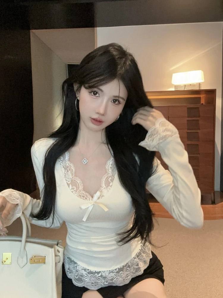 Long Sleeve T-shirts Women Lace Patchwork Designed Aesthetic Clothing Sweet Sexy Girl Y2k Top Skinny Spring Autumn Basic Ins
