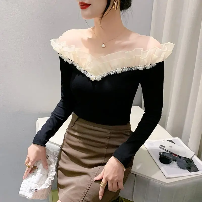 

2024 Autumn Women's Original Design Sexy Off Shoulder Slash Neck New Slim Long Sleeve Beading Lace Fashion Pullover T-shirt Tops