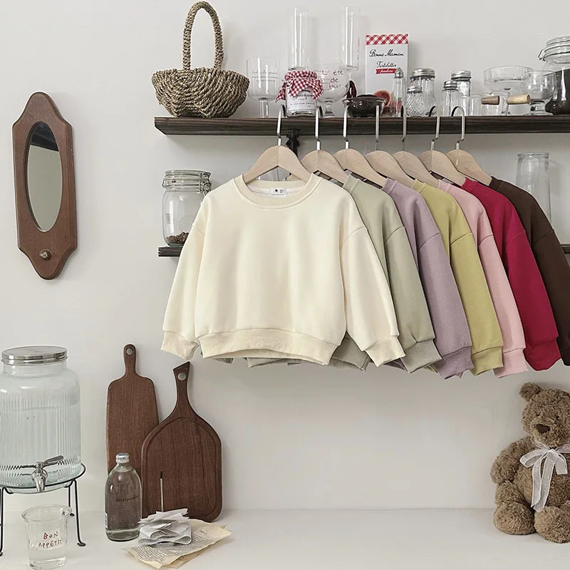 

Детский свитшот с круглым воротником для девочек, осень 2024, однотонные пуловеры с длинными рукавами для маленьких мальчиков, повседневные универсальные топы для маленьких девочек