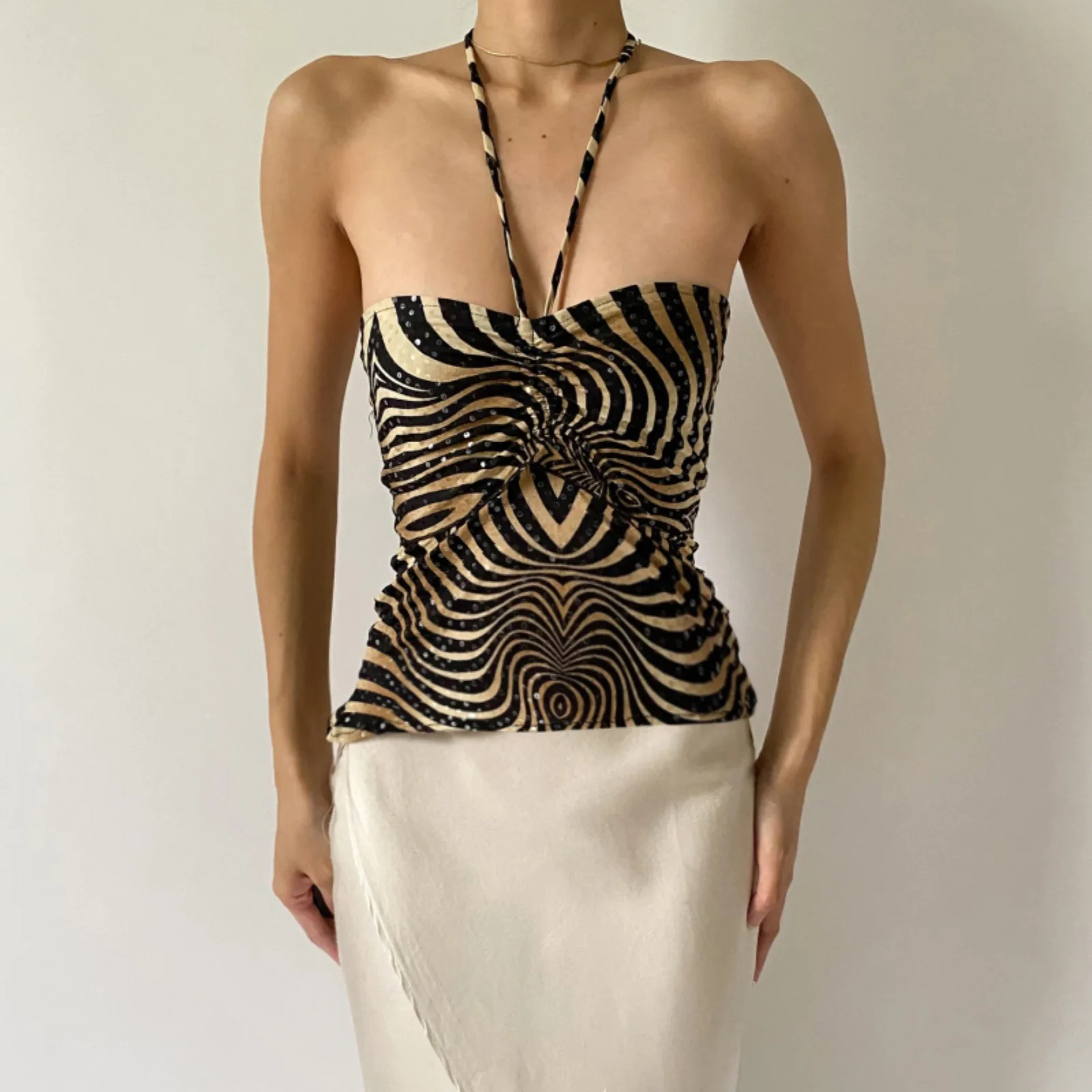 Europe et états-unis automne nouvelle mode tempérament sexy motif zèbre rétro col suspendu enveloppé dans un manteau.