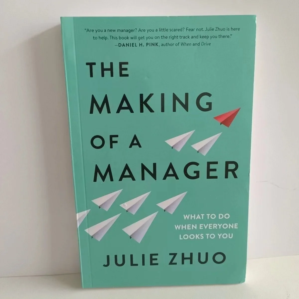 Die Herstellung eines Managers durch Julie Zhuo Economic Management Leadership in englischen Original büchern