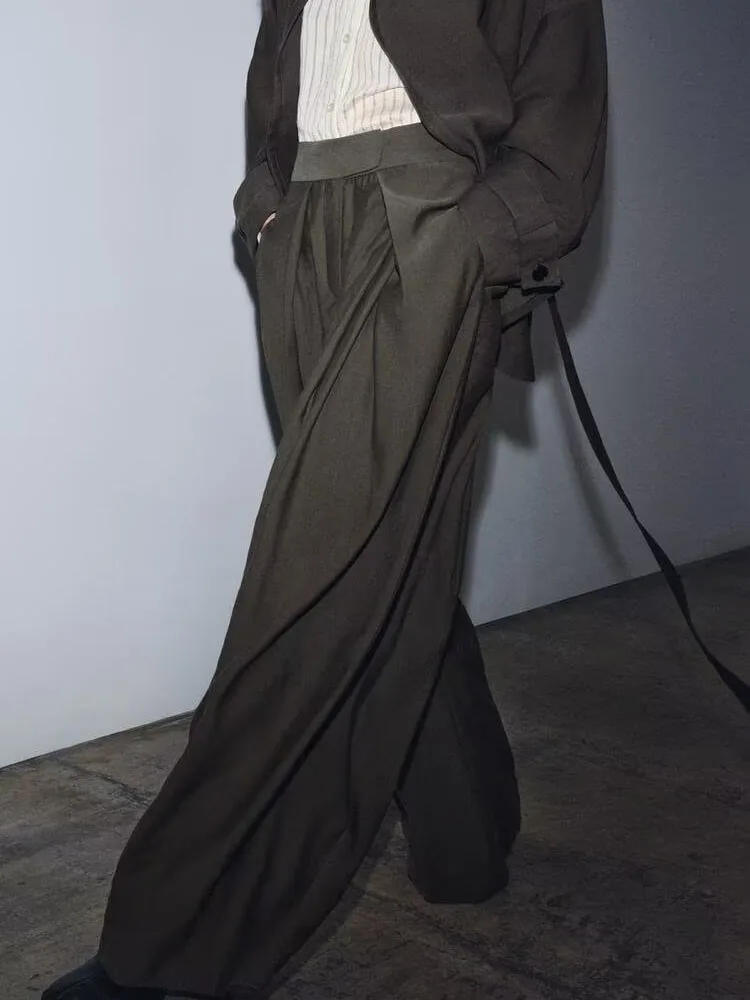 وصل حديثًا لخريف 2025 معطف نسائي بحزام وثنيات وسراويل طويلة زي المسرح العرقي تصميم Ele Dra