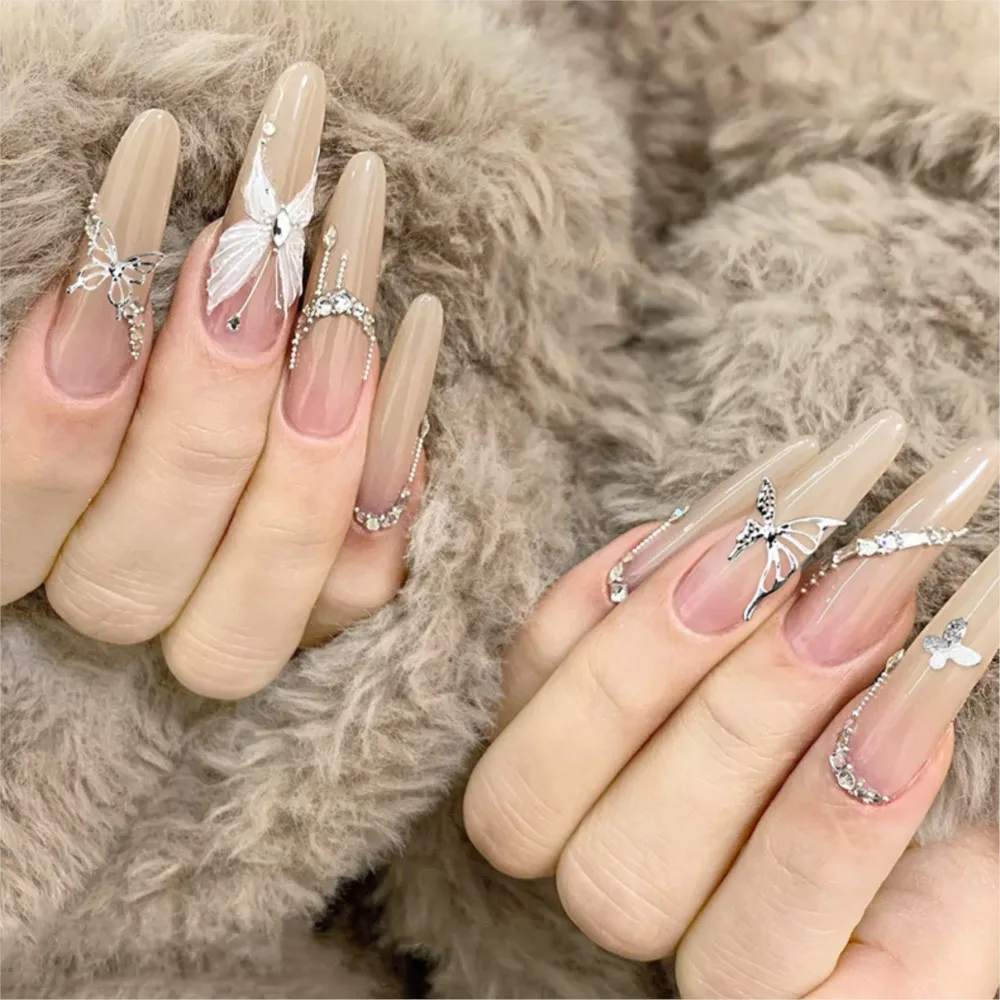 อุปกรณ์ตกแต่งเล็บรูปผีเสื้อโลหะ 6 ช่อง แบบกลวง สีทอง สีเงิน สำหรับทำเล็บ หรูหรา สวยงาม