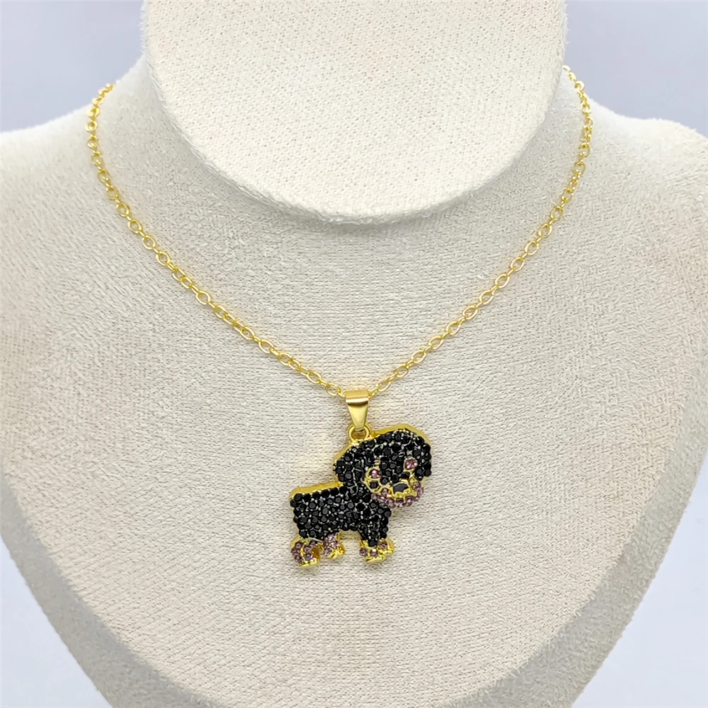 Exquisite and Cute Rottweiler Dog Pendant Necklace for Women Elegant Pet Puppy Jewelry Animal Accessories Gift for Dog Lovers