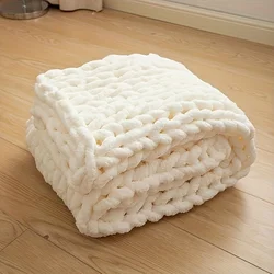 Comfortable Chunky Knit Blanket Soft Hand Knit Chenille Throw Blanket Thick Cable Blanket With Chenille Yarn Rope Knot Blanket