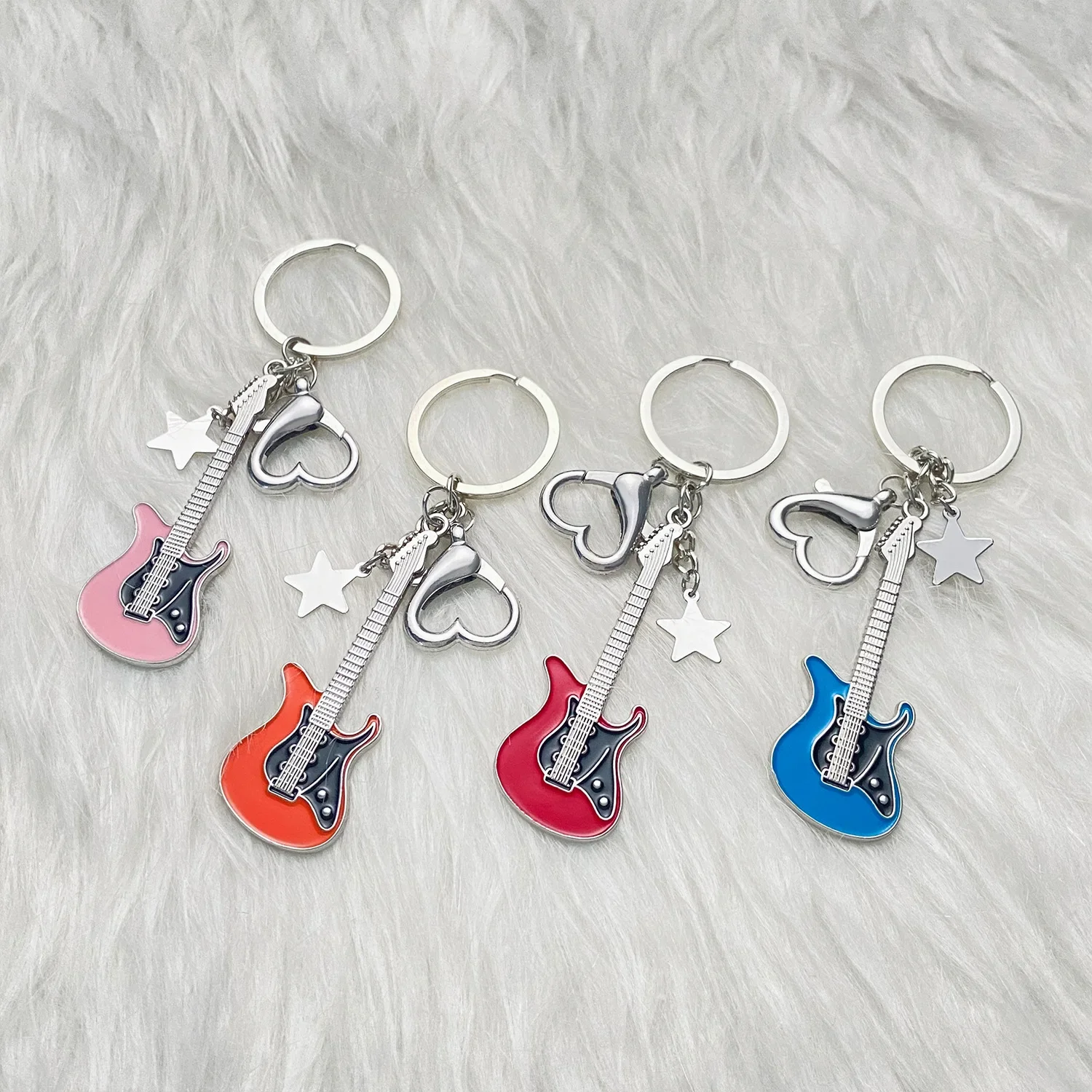 Spicy Girl Electric Guitar Star Bass Keychains Ins American Retro Niche Bag Pendant Sweet Cool Music Singer Key Chains