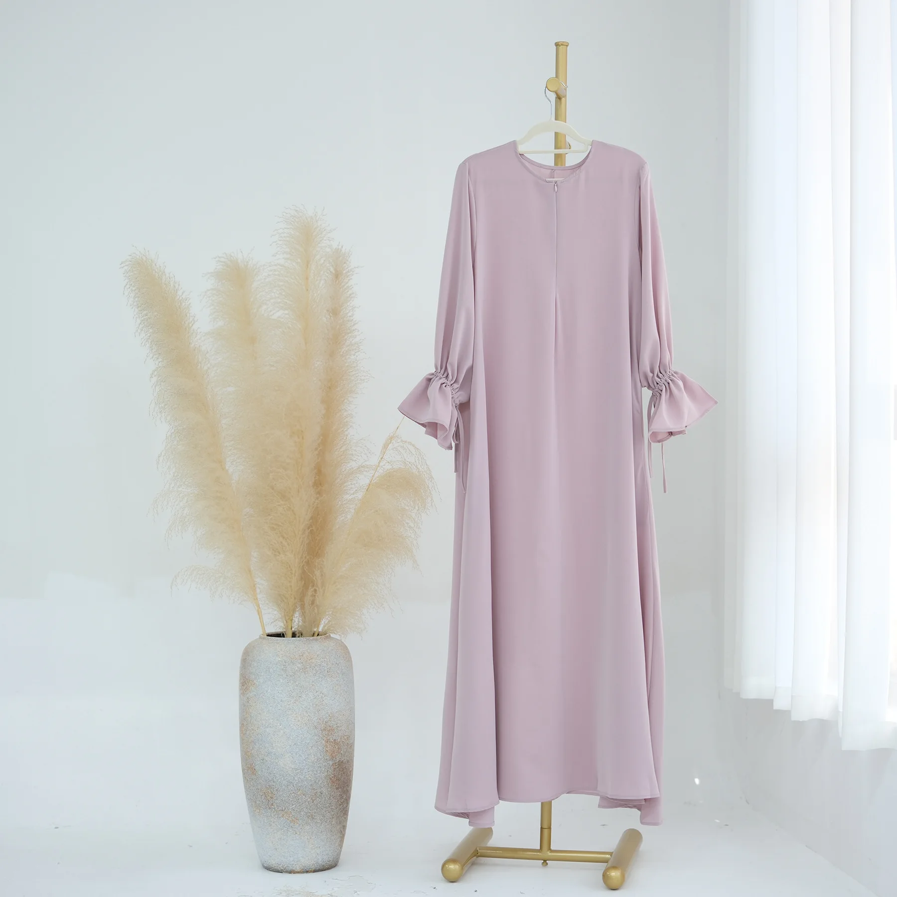 Flare Sleeve Solid Color Women Dress Ankle-length Muslim Dress O-Neck Dubai Abaya Long Robe Kaftan Casual Abayas Ramadan Morocco