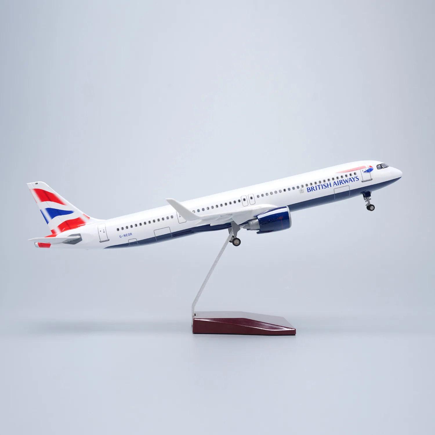 1/100 Scale Airplane 44cm British Airways A321Neo Diecast Resin Airplane Model Kit With Stand Aviation Gift Collection Display