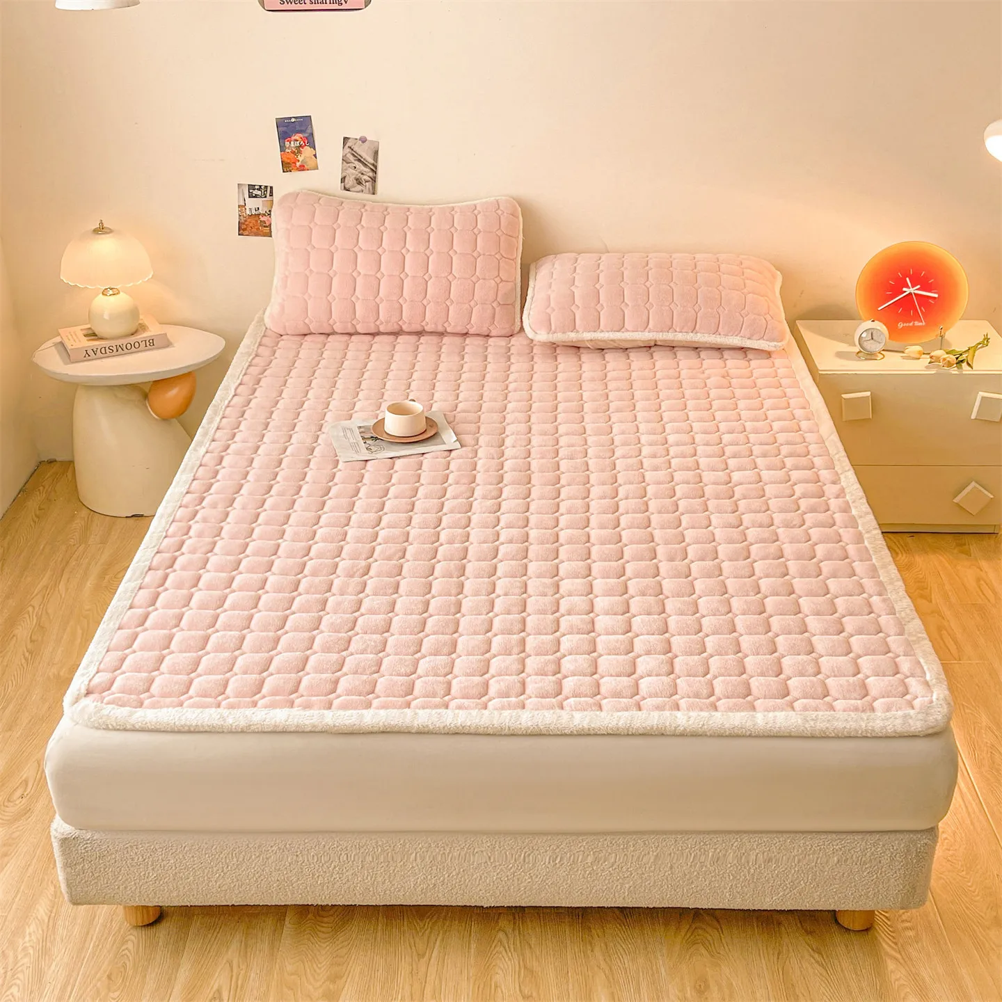 Thickened Warm Milk Fleece Autumn Winter Bed Pad Warmth  Fluffy Cozy Queen Bed Sheet Anti-slip Antistatic King Mattress Toppers