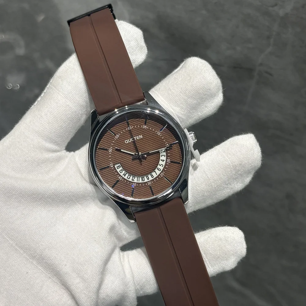 Sport Men's Watch with Silicone Strap Simple Stylish Design Calendar Clock Feature Hot Sales Relogio Masculino