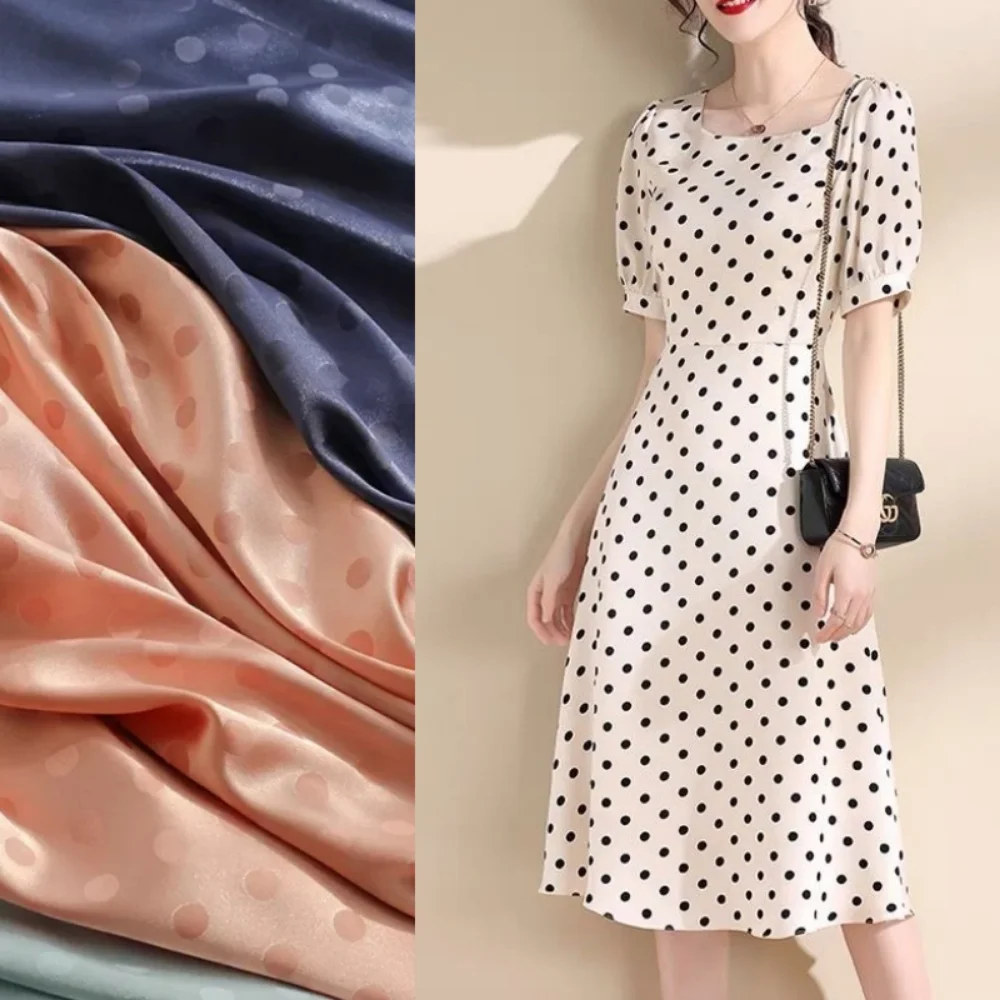 

Жаккардовая атласная ткань в горошек, тканая окрашенная рубашка, пижамное платье, европейский бренд, модный дизайн, шитье, оптовая продажа, ткань на метр