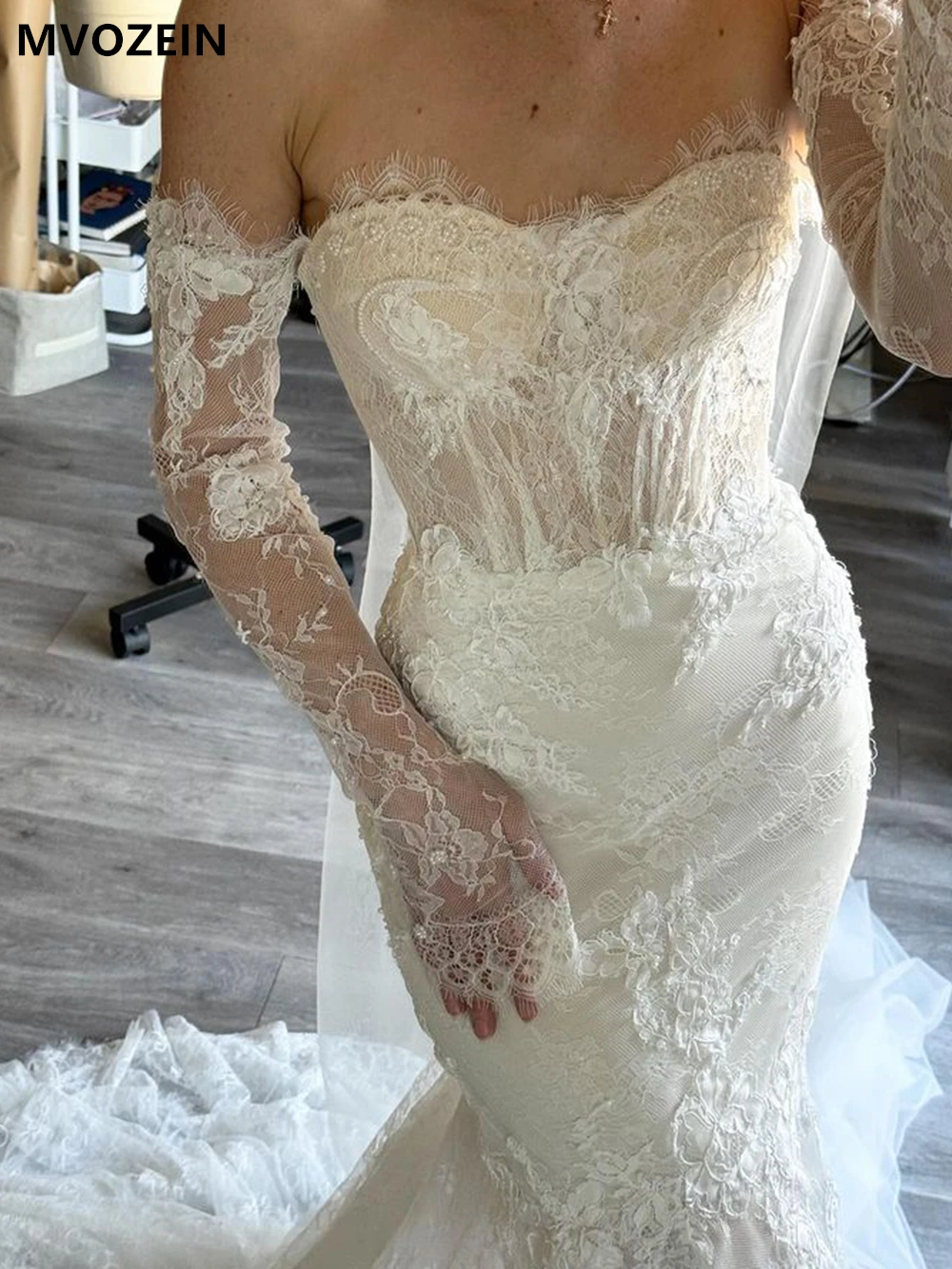 MVOZEIN レースマーメイドウェディングドレス恋人パールビーズ花嫁ドレスコートトレインウェディングパーティードレスウェディングドレス