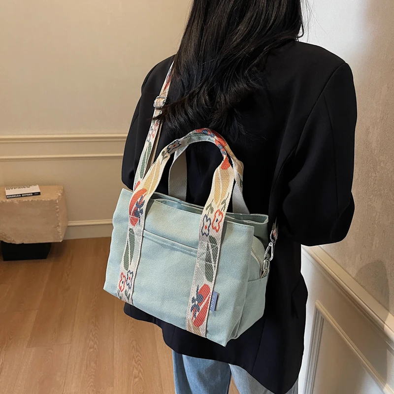 

Zipper Canvas Women's Shoulder Bags Small Square Bag Simple Large Capacity Versatile Commuting Women's Crossbody Bags