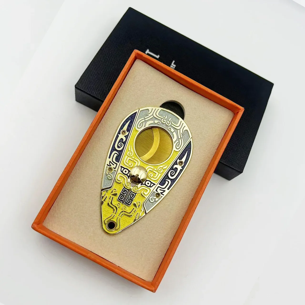 Stainless Steel Cigar Cutter Double-edged Metal Tool Sharp Cigar Clip Scissor Guillotine Puncher Cutting Knife Cigar Accessory