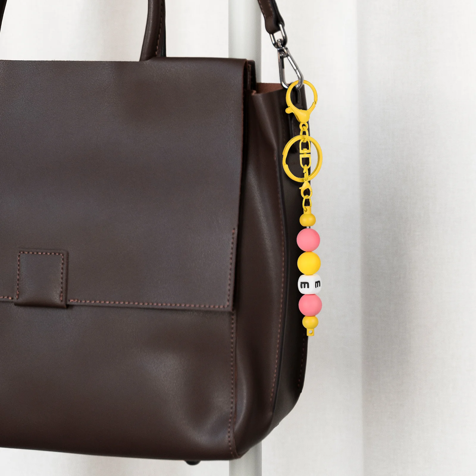 

12Pcs Beaded Lobster Clasp Keychain Exquisite Design Versatile Use for Bags Purses Backpacks Metal Crafting Beaded Key Rings