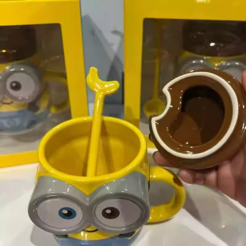 2025 NEW HOT Genuine Universal Studios Minions Bob 350ml Kubek Ceramiczny Kubek do Kawy Kubek z Pokrywką Kubek do Kawy Śliczny Kubek Bob Prezenty