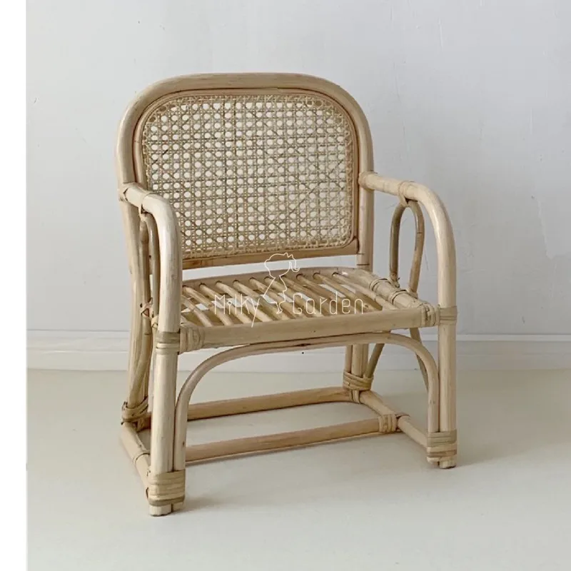 

Small bookshelf Indonesian real rattan hand-woven folding floor newspaper shelf