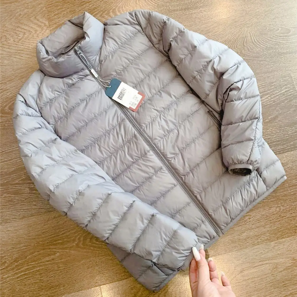 เสื้อแจ็คเก็ตผ้าฝ้ายน้ำหนักเบาพิเศษสำหรับผู้ชาย ไซส์ใหญ่ สำหรับฤดูใบไม้ร่วงและฤดูหนาว แบบบาง อุ่น สวมใส่สบาย ทรงหลวม ไม่มีแบรนด์ ...