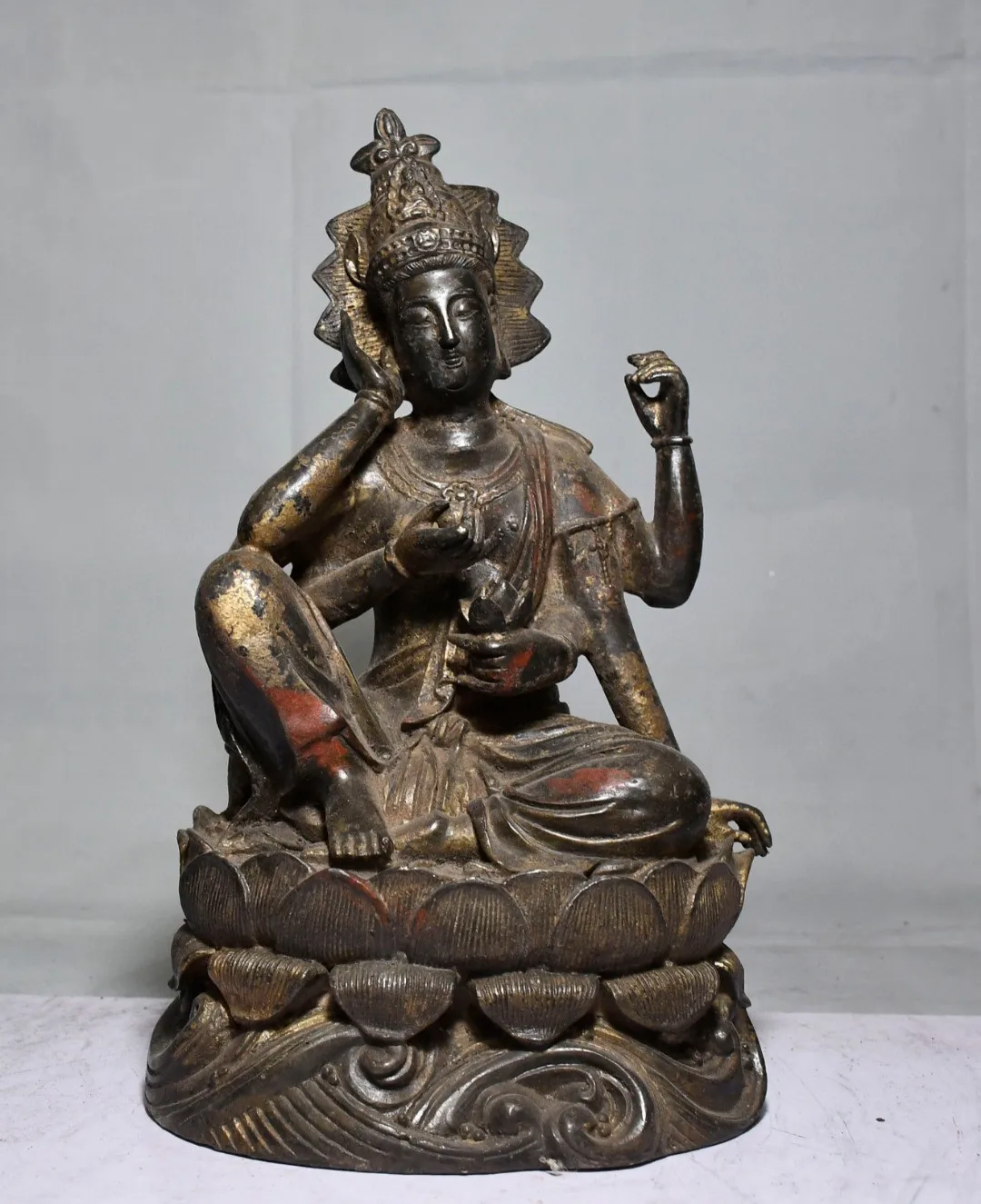 

Tibetan old brass, mud gold, cinnabar, painted four-armed Guanyin Tara, ornaments, home Buddhist hall supplies collection 24cm