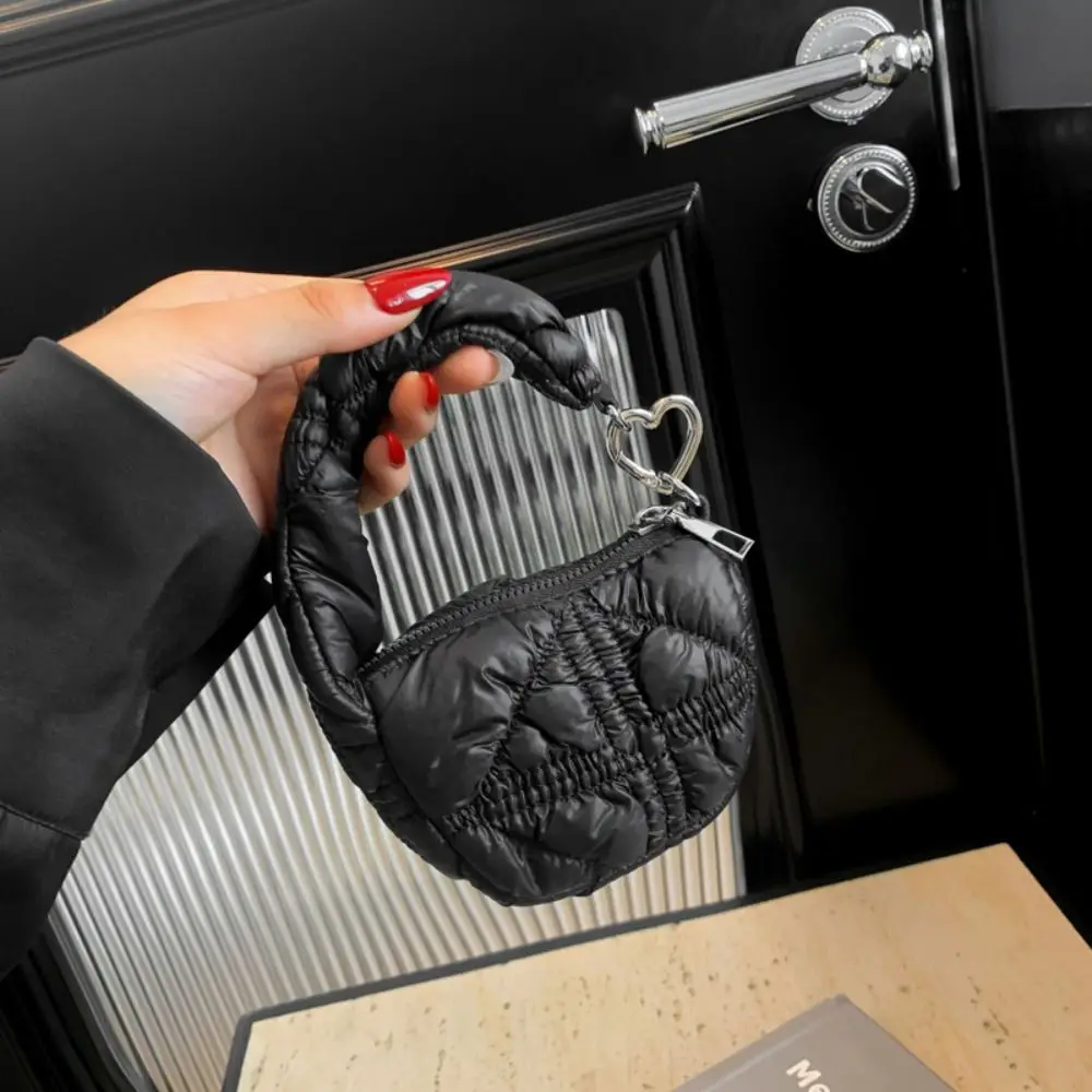 

Solid Color Mini Pleated Cloud Bag Mini Handbag Quilted Bag Pendant Hanging Korean Style Small Wallet Change Storage Bag