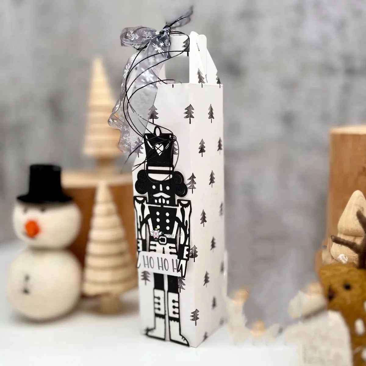 Piggy Craft metal cutting dies cut die mold Nutcracker decoration Scrapbook paper craft knife mold blade punch stencils dies