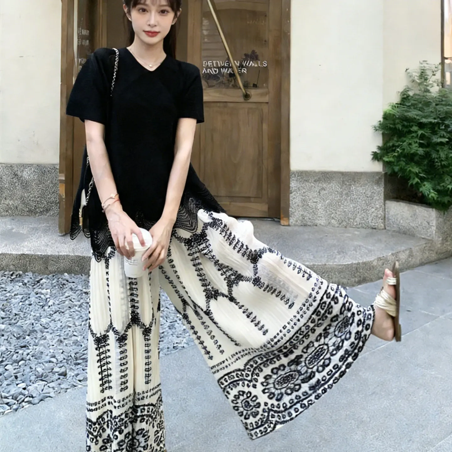 Miyake Fold 2026 New Fashionable Printed Wide Leg Pants Two Piece Set for Women's Summer New Design Sensation Slimming Set