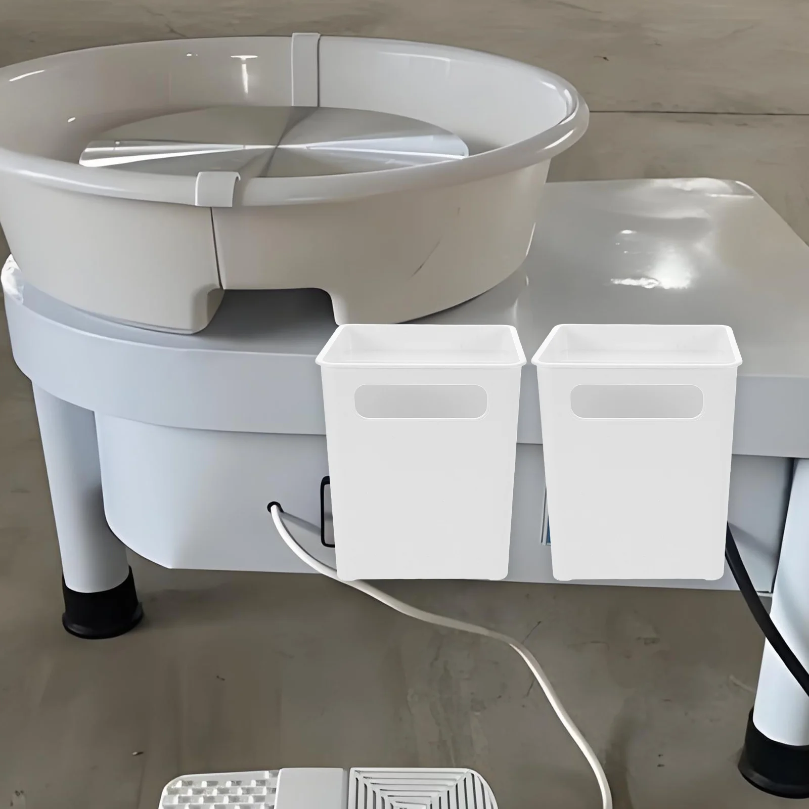 

Lightweight Pottery Tool Box for Electric Pottery Machine: Non-Slip Clay Organizer Enhances Workflow in Ceramic Class and DIY