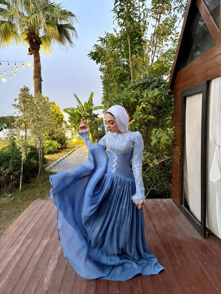 Asanagi Saudi Elega…