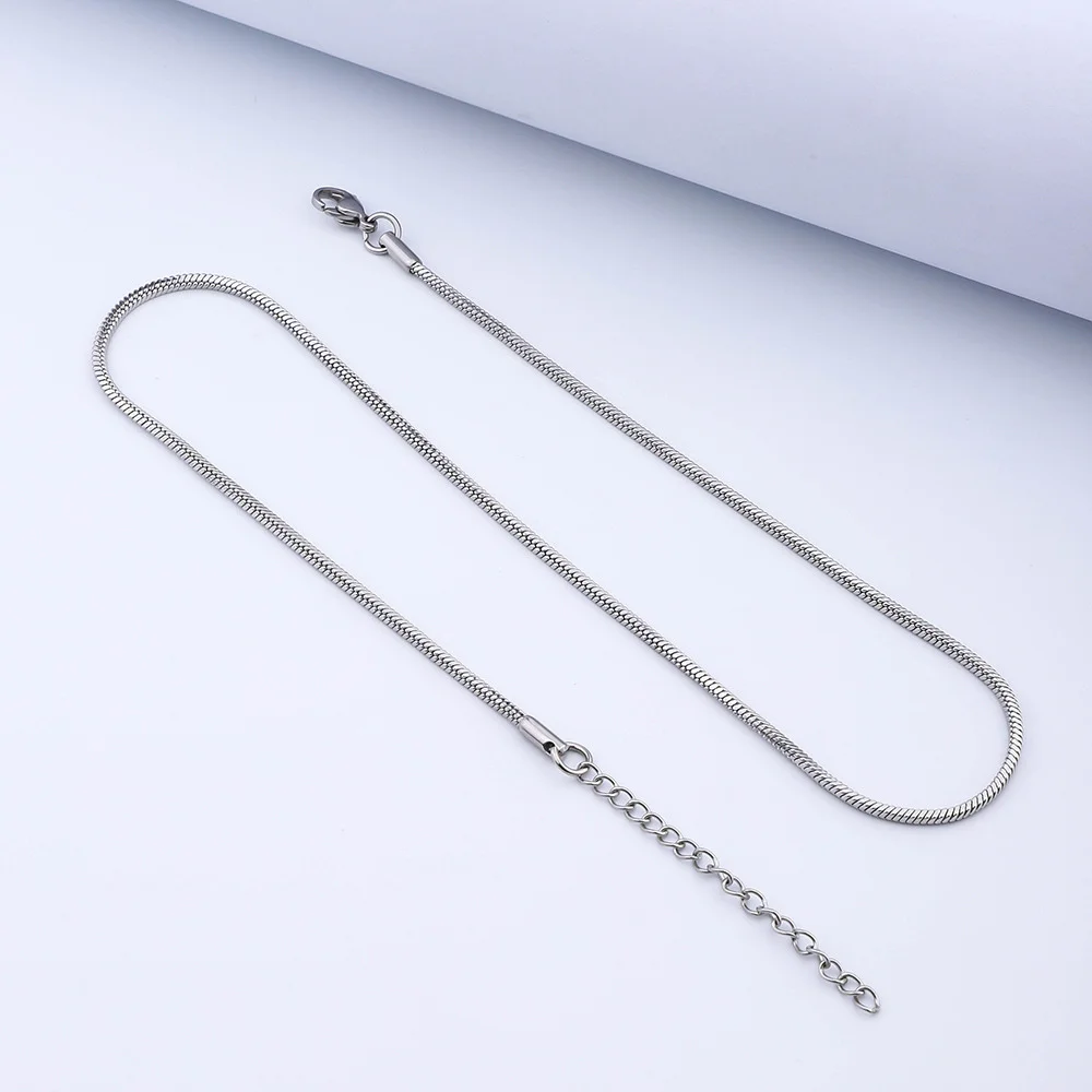 1,2 mm Edelstahl Quadratische Schlangenkette Halskette Hip-Hop Männer Schlüsselbeinkette Halskette Mode Street-Schmuck Accessoires – Detail 3