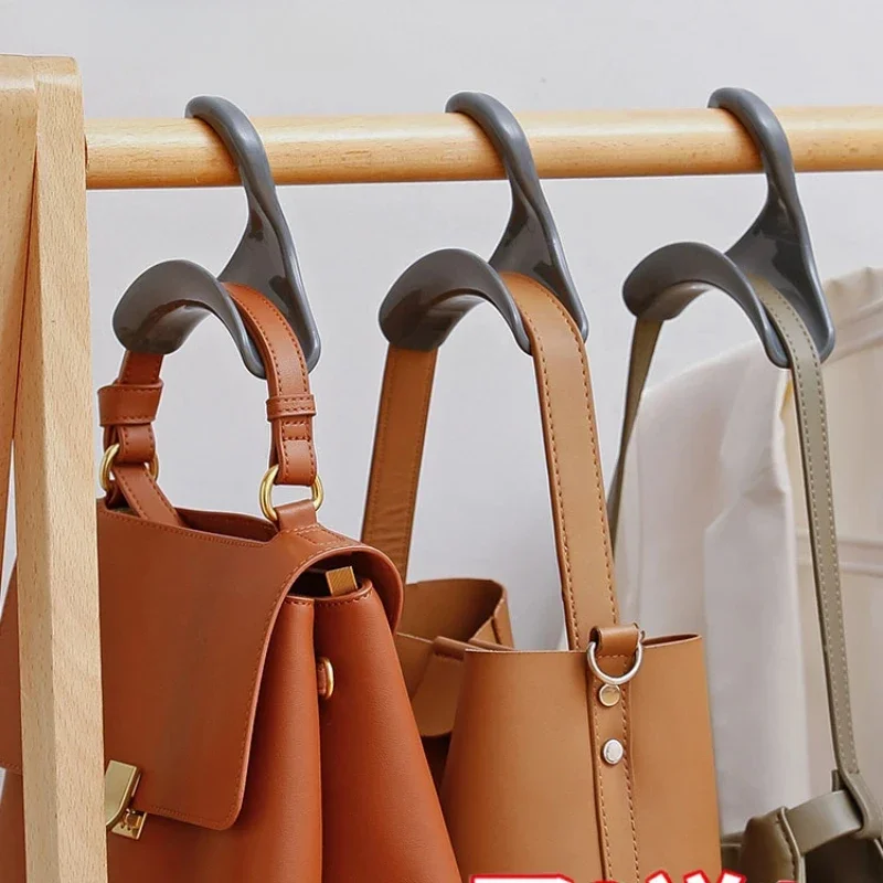 

Bag hook, one-shoulder handbag, storage artifacts, non-perforated wardrobe hanging, tie, scarf, hat shelf