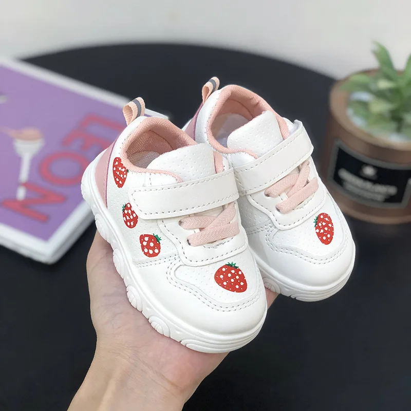 2026 Spring New Kids Sneakers Comfort Anti Slip Girls' Flat Casual Shoes Simple Versatile Baby First Walkers Tênis Infantil