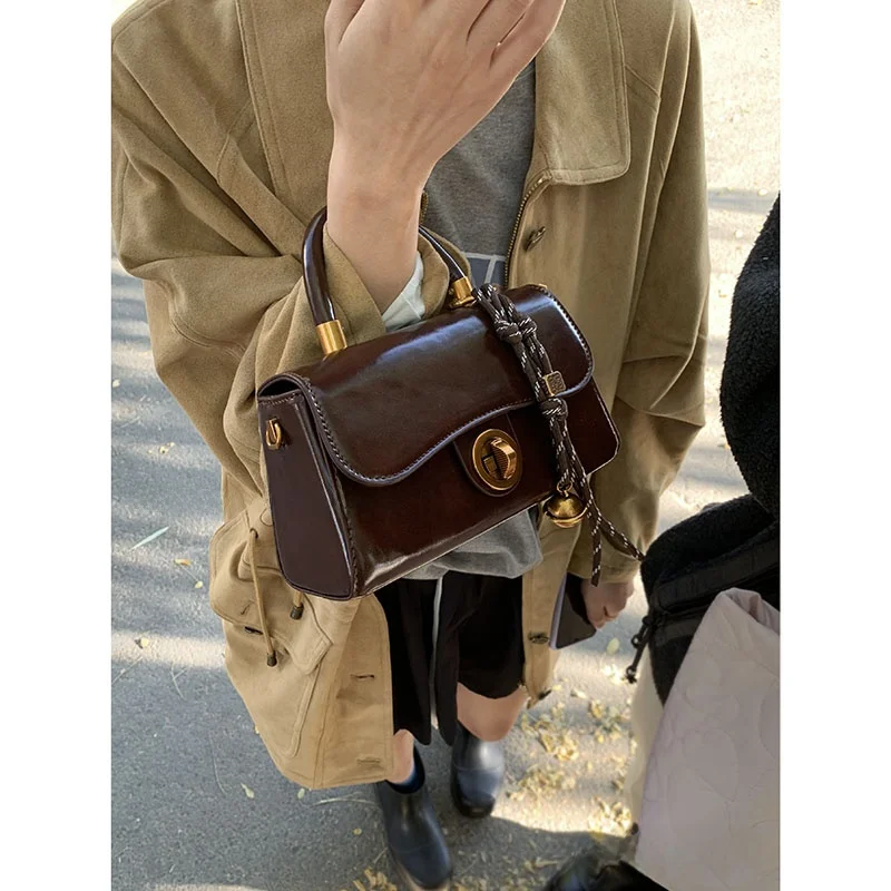 

Retro Sle Women's Handbag 2024 New Faion Small Square Bag Versatile oulder Crossbody Bag for Commuting And Daily Use