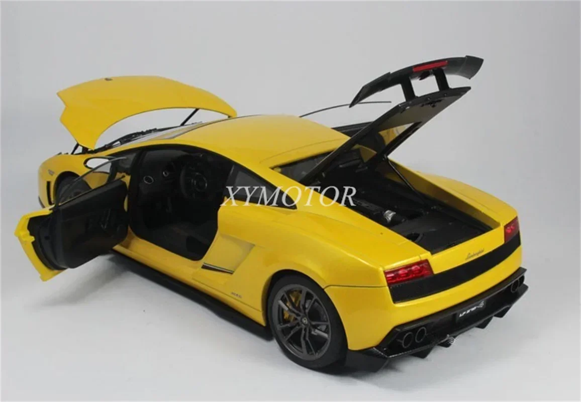 Autoart 1/18 For Lamborghini Gallardo LP570-4 Diecast Model Car Yellow/Orange/Red/Gray Kids Toys Hobby Gifts Collection Display