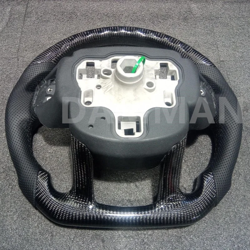 LED Display Light Steering Wheel For Land Rover Range Rover Sport 2014-2022 Carbon Fiber Steering Wheel Modification Accessories