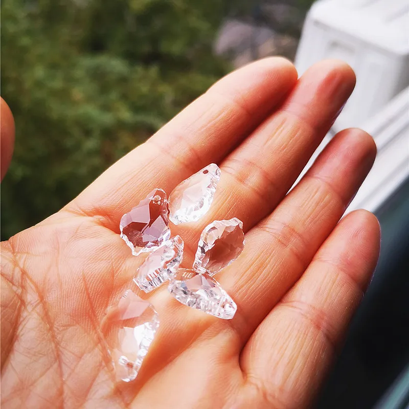 Top Quality 50pcs 16mm Clear Crystal Maple Leaf Drops Glass Ornament Christmas Tree Decor DIY Suncatcher Pendants Jewelry Making