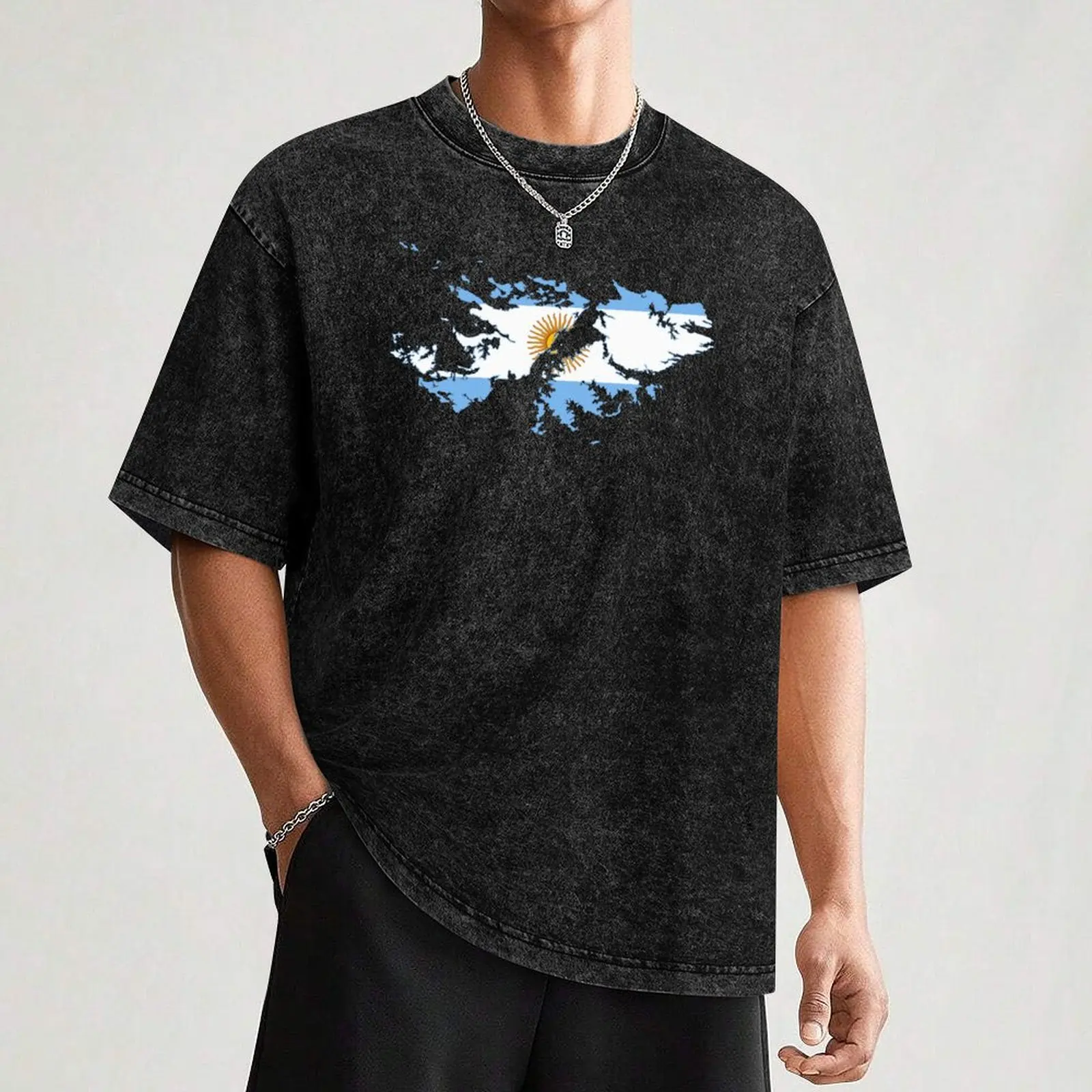 Argentine Flag Map of Islas Malvinas T-Shirt