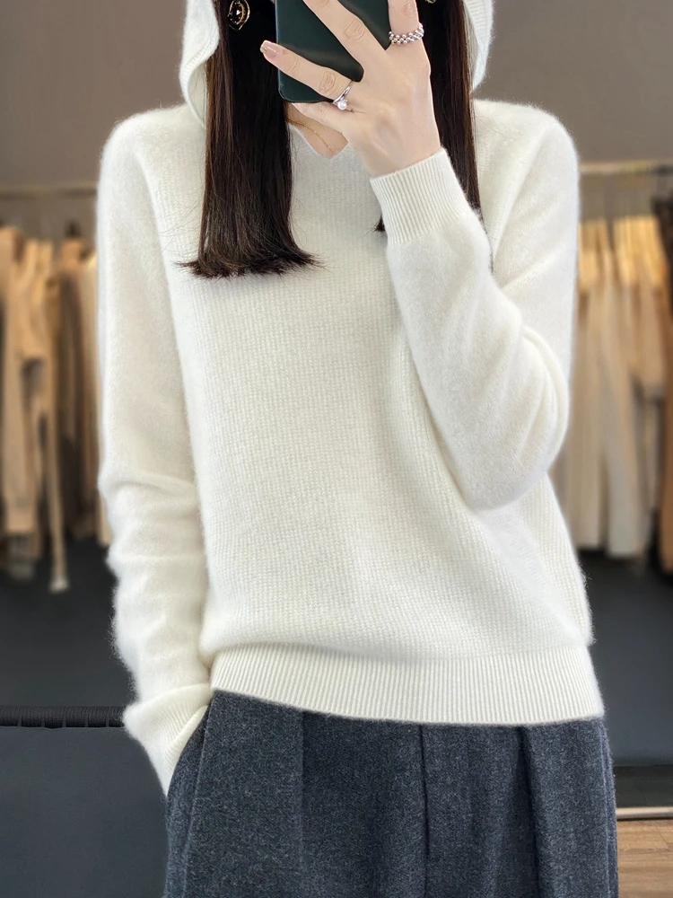 Spring And Autumn Women's 100% Merino Wool Long Sleeved Hooded Pullover Soft And Comfortable Wool Sweater