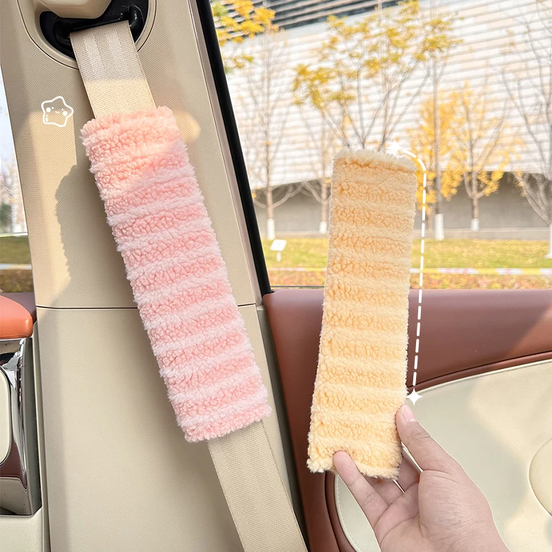 

1Pc Soft Plush Shoulder Pad Universal Comfort Car Seat Belt Cover Thickened Faux Fur Protector for Adults Kids Car Accessories