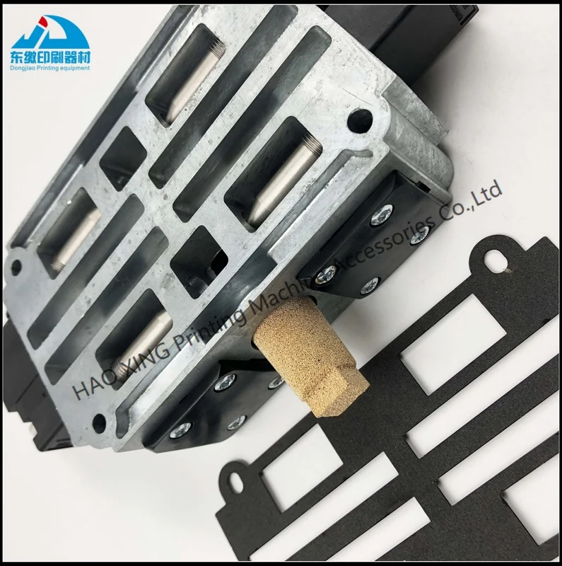 

Cylinder C2.184.1051Combined Cylinder Body Pneumatic for Heidelberg SM102 Printing Machine Part