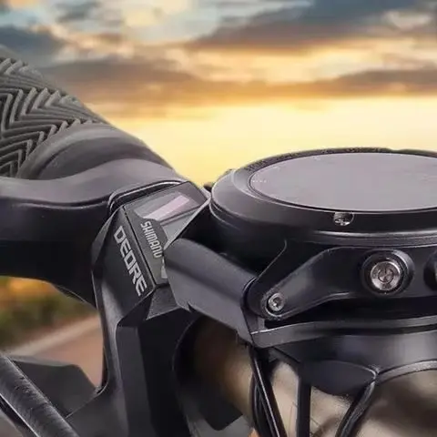حامل عداد السرعة الآمن للإقتباسات على دراجات 20/22/26 مم مع ساعة Garmin Quick Fit Quarter-Turn Bike Mount #1