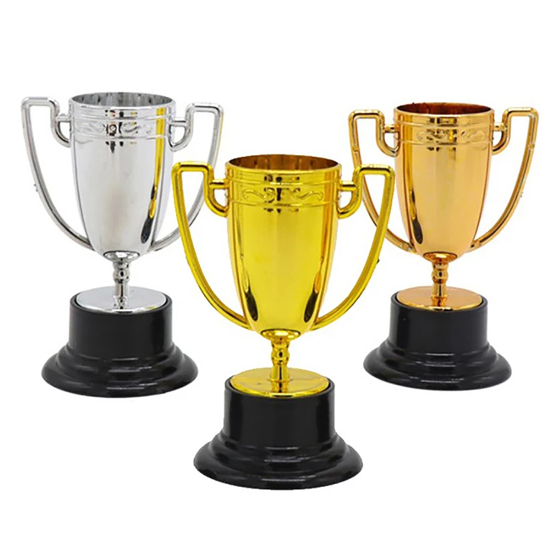 Plastic Reward Trophies Children\'s reward plastic trophy Plastic Kids Prize Cups Children School Rewarding Supplies