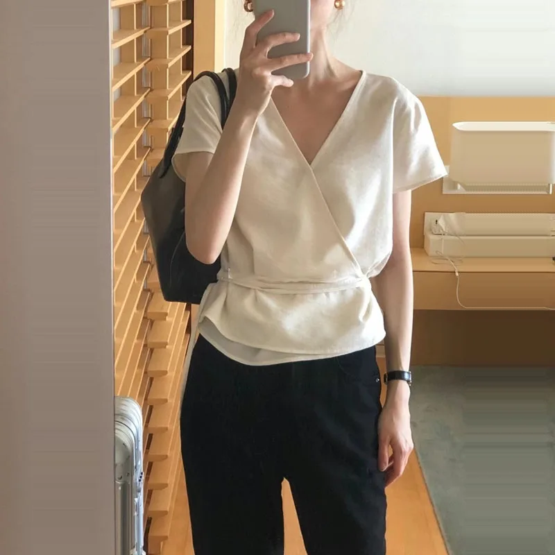 Oblique Button Irregular Waist Cardigan Blouse Female Clavicle Short Sleeve Summer New French Design Niche Short V-neck Tops