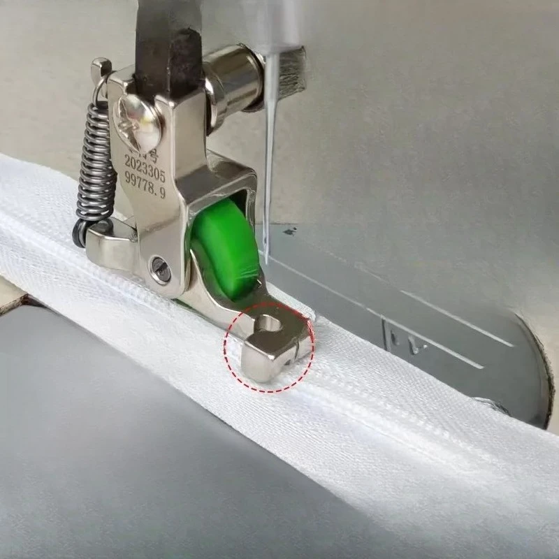 New Roller Invisible Zipper Presser Foot, Smooth Sewing, Anti-wrinkle Anti-shift Sewing Machine Parts