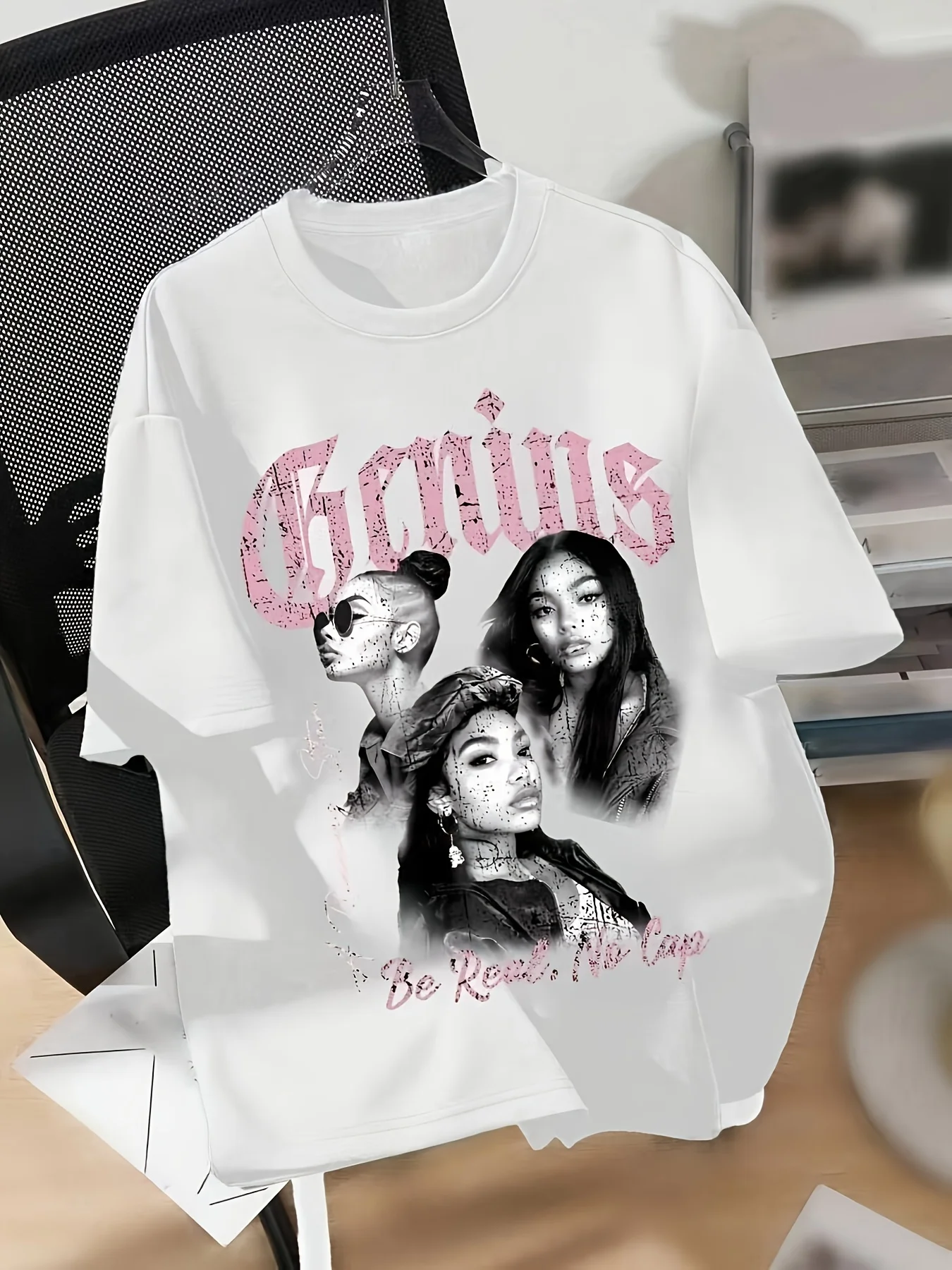 

Футболка с заниженными плечами и буквенным принтом, повседневный топ с круглым вырезом и короткими рукавами на лето и весну, женская одежда