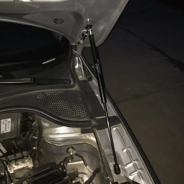 Klapa maski rozpórki dla Skoda Rapid 2011-2019 Vento Polo sedan wsporniki podnośników przednia okładka zmodyfikuj amortyzator sprężyny gazowej No-Drill