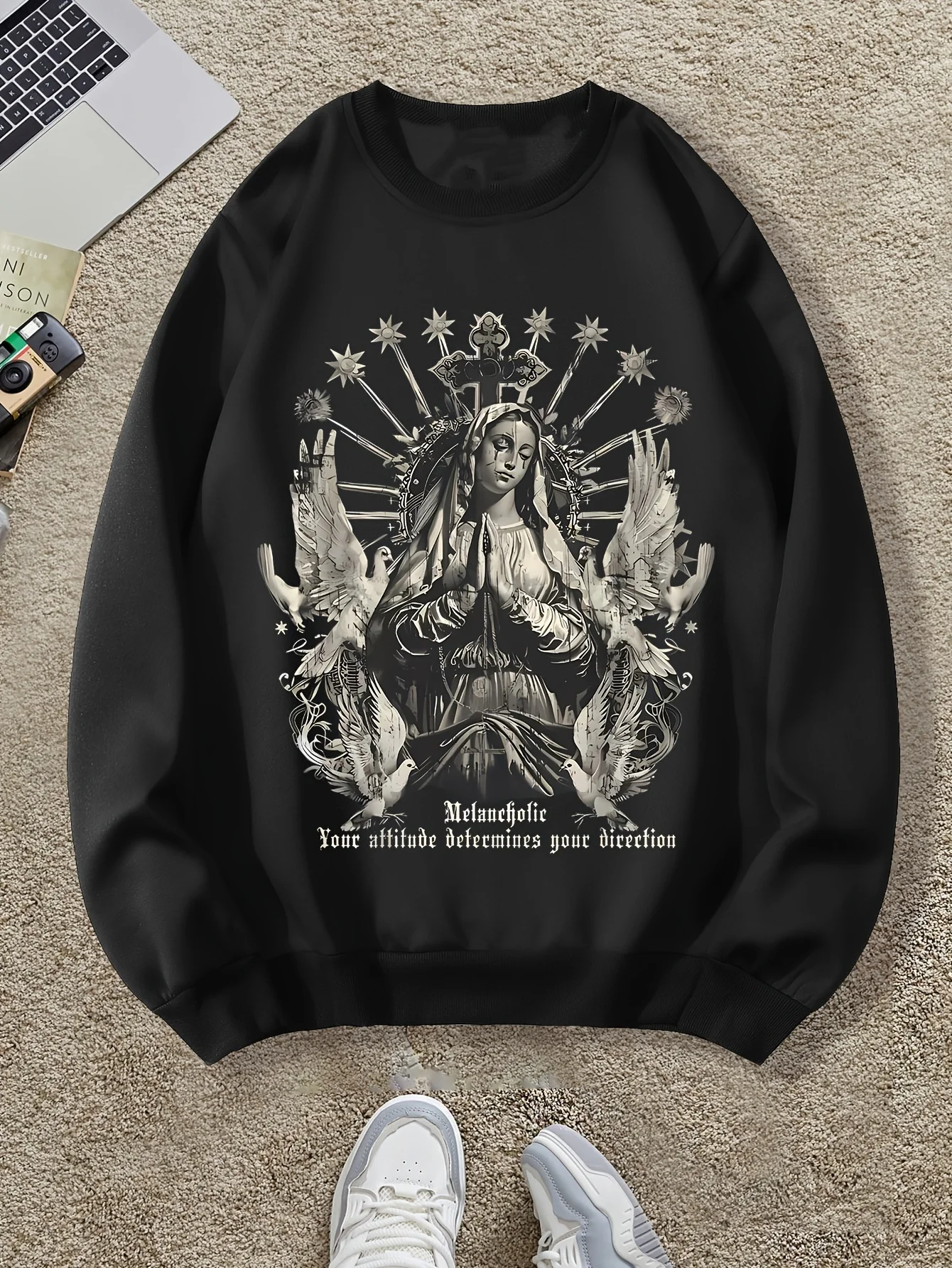 

Vintage Madonna Print Autumn and Winter Men's and Women's Long Sleeved Sportswear Sweatshirt, Casual and Loose Outdoor Street