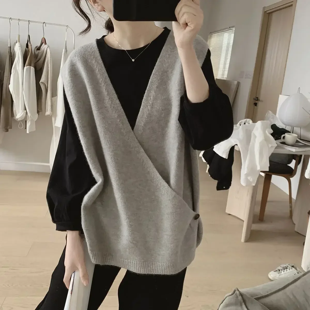 Ladies Sweaters Vest Black Long V-neck Grey Knitted Top for Women Vintage Jumper Fashion Jersey New Knitwear Crochet In XQ843